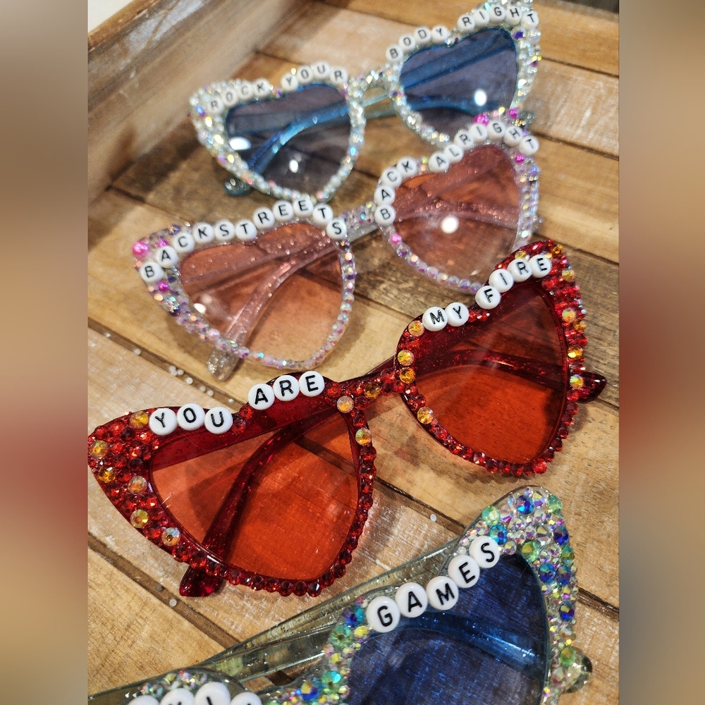Backstreet Boys Bling Sunglasses Crystal Lyric Sphere Tour Custom Heart Set Of 4 - Picture 3 of 17
